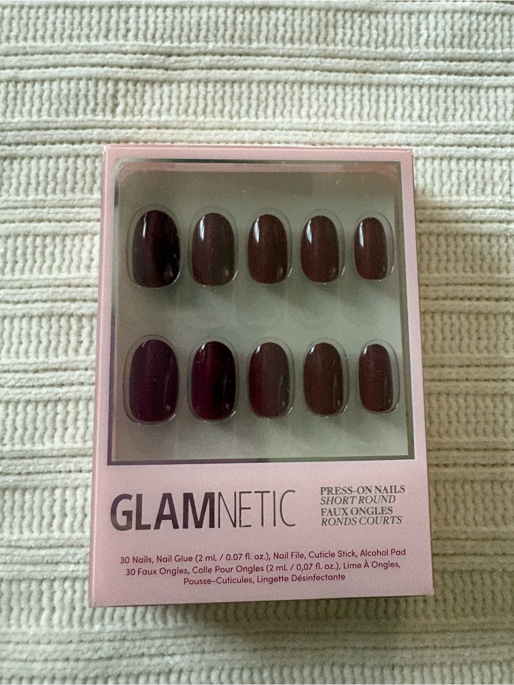 Glamnetic Press-On Nails - Deep Burgundy Short Round Berry Maroon